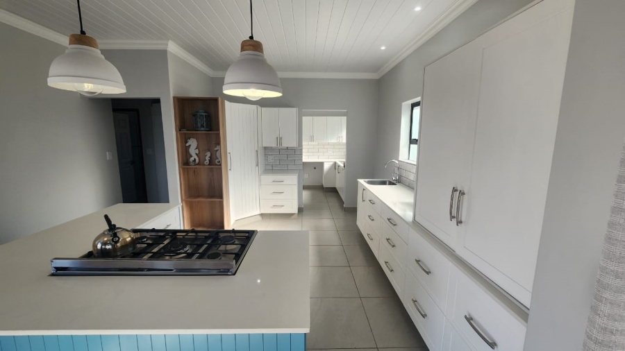 5 Bedroom Property for Sale in Tergniet Western Cape